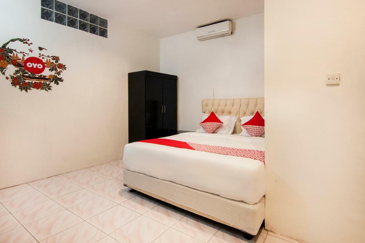 מדאן Oyo 529 Hotel Paninda מראה חיצוני תמונה