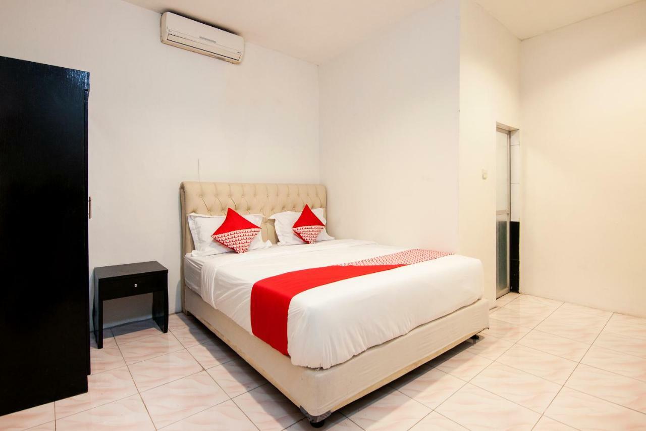 מדאן Oyo 529 Hotel Paninda מראה חיצוני תמונה