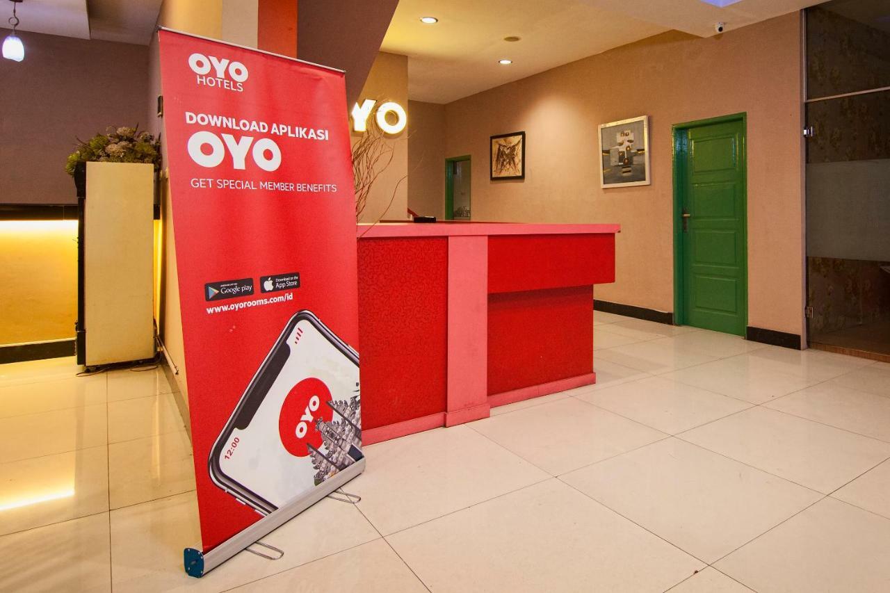 מדאן Oyo 529 Hotel Paninda מראה חיצוני תמונה