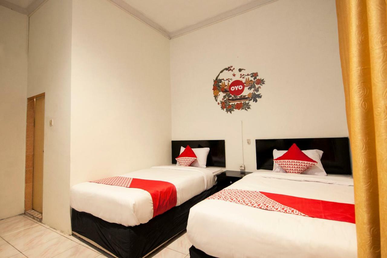 מדאן Oyo 529 Hotel Paninda מראה חיצוני תמונה